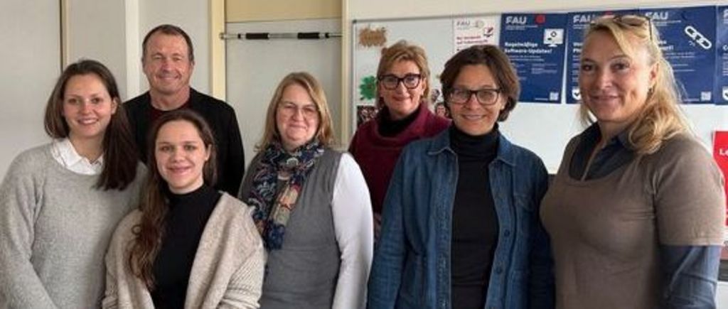 Wir sprechen auch mit der Uni-Leitung, um unsere Verbesserungsvorschläge anzubringen